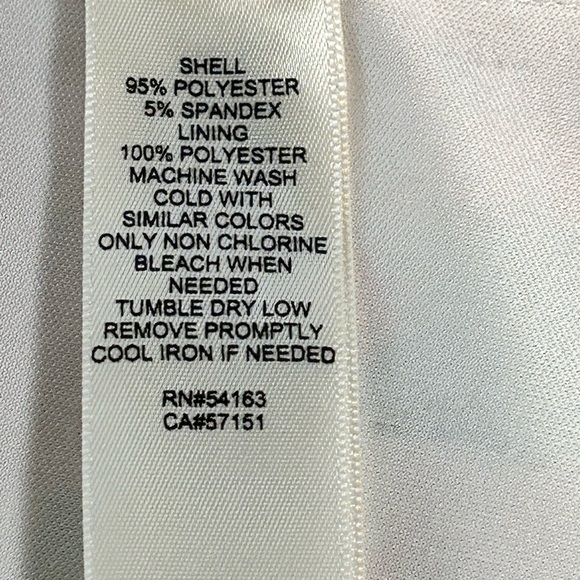 Eliza J Pink and Red Sheath Dress with Bateau Neckline - Picture 3 of 12